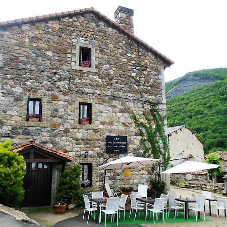 Albergue Refugio La Ardilla Real Posada De Valdeon Exterior foto